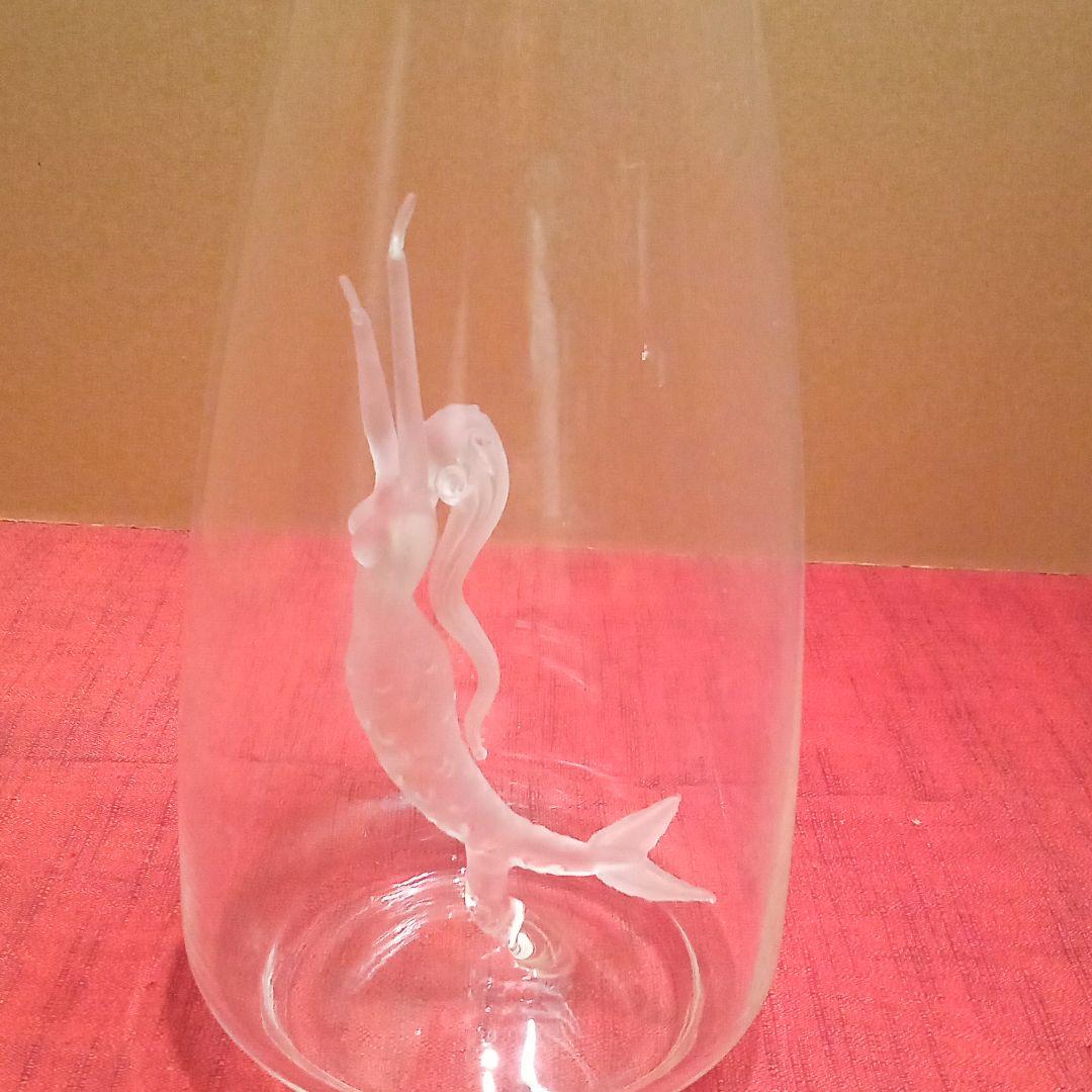 薄作りのボトルガラス工芸品（人魚）