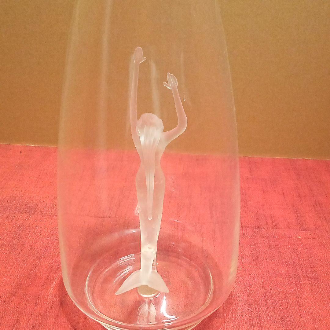 薄作りのボトルガラス工芸品（人魚）