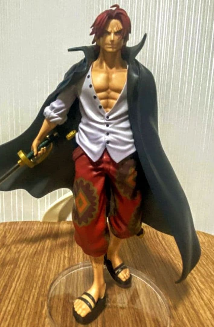 【新品】一番くじ ワンピース F賞フィギュア ONE PIECE Shanks