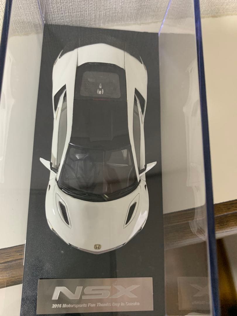 NSX ミニカー 1/43スケール
