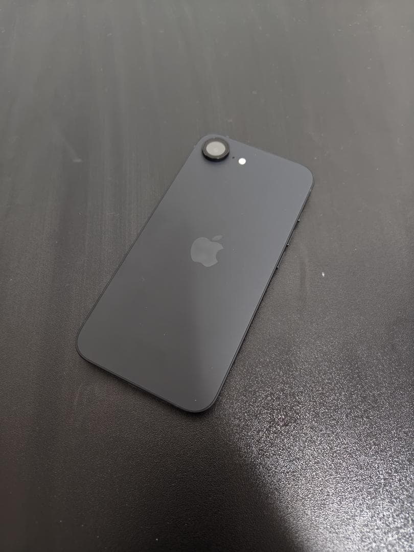 【使用六か月】Apple iPhone16e 256GB ブラック