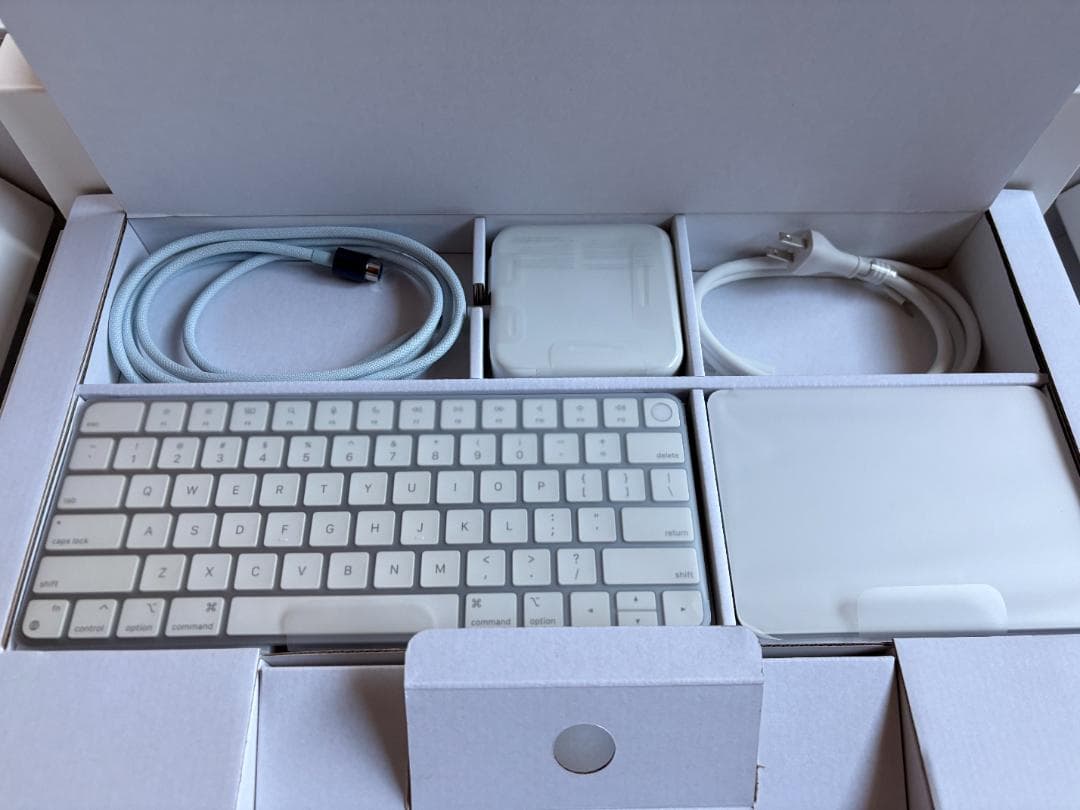 【極美品】iMac 24 M1 ブルー 16GB USキー Trackpad