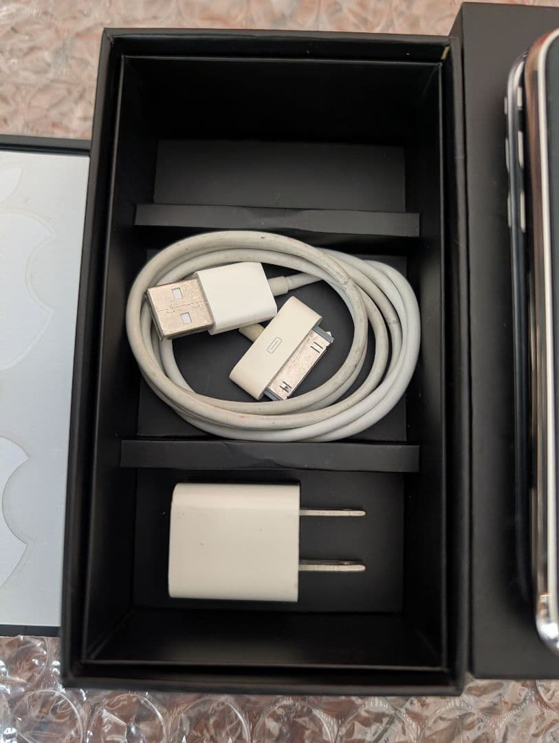 iPhone 3GS 16GB ブラック　ソフトバンク　iphone3GS