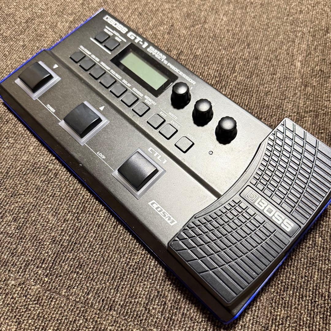 BOSS GT-1 ギターエフェクター　マルチエフェクター