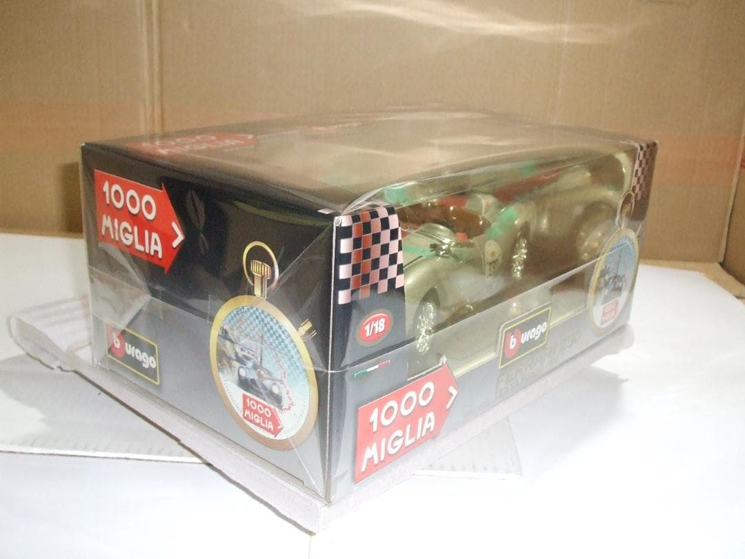 フェラーリ　２５０　テスタロッサ　（１９５７）　 ＃３３０　レースカー　１／１８