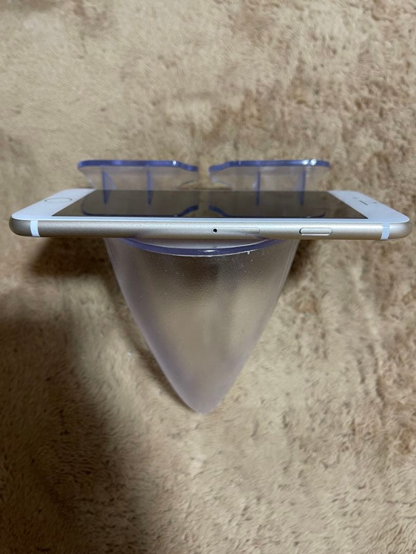 Iphone7 32GB Gold SIMフリーバッテリー100％良品