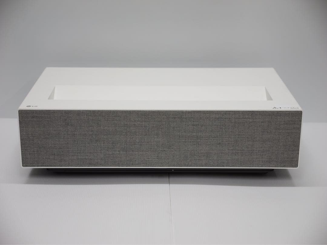 LG HU715QW-AJL 4K超短焦点　プロジェクター