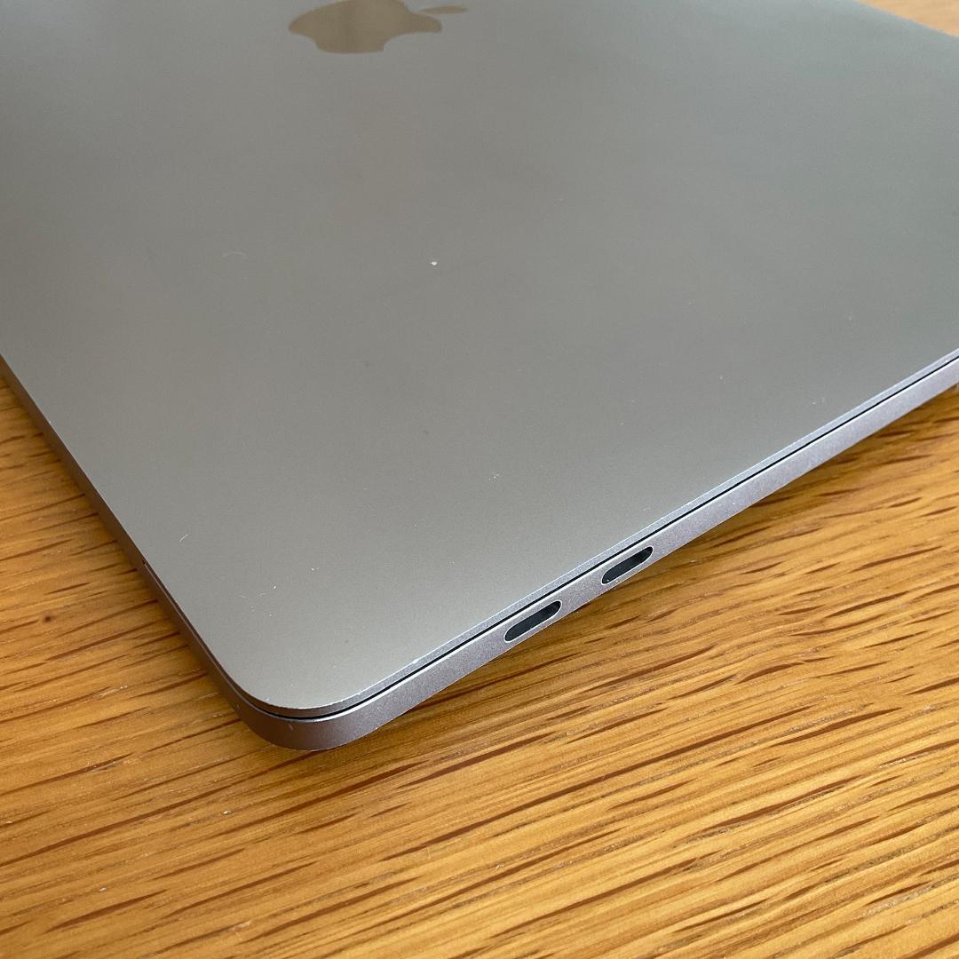 Apple MacBook Pro 13インチ 16GB/1TB/3.3GHz