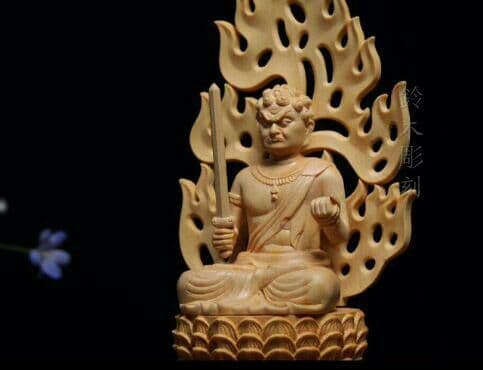 仏教美術品 『不動明王』?木造不動明王坐像?蓮華丸台座?木彫仏像  招財開運