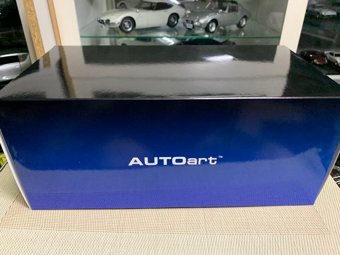 オートアート 1/18 スカイラインGT-R VスペックII