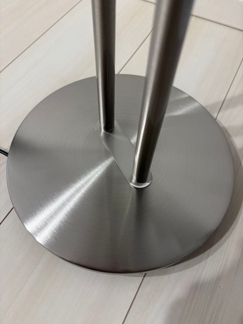 ISJAKT イスヤクト