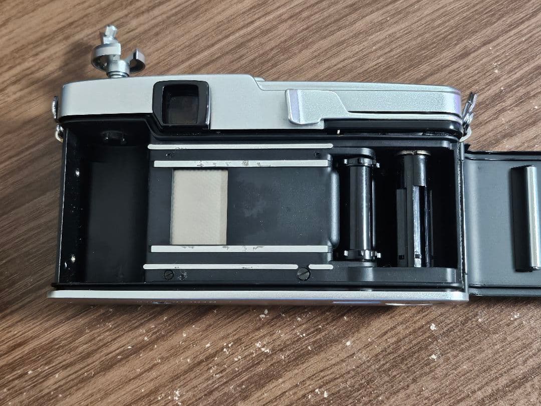 Olympus PEN FT ハーフサイズ一眼レフ フィルムカメラ
