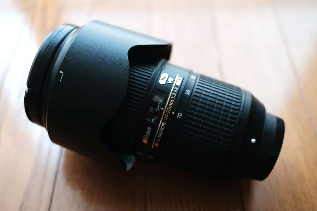 ニコン AF-S NIKKOR 24-70mm f/2.8E ED VR