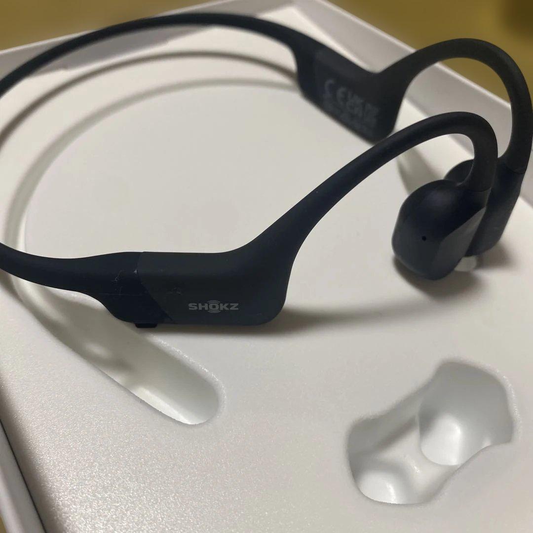 SHOKZ 骨伝導イヤホン 本体　openrun