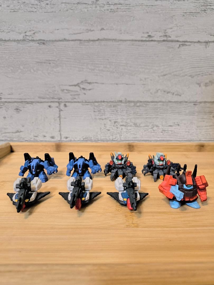 SDガンダムフルカラー全部で49体とパーツ