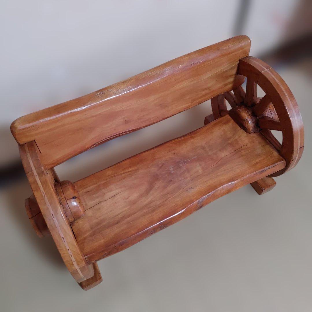木彫り/手彫り/手作り/木製車輪ラック