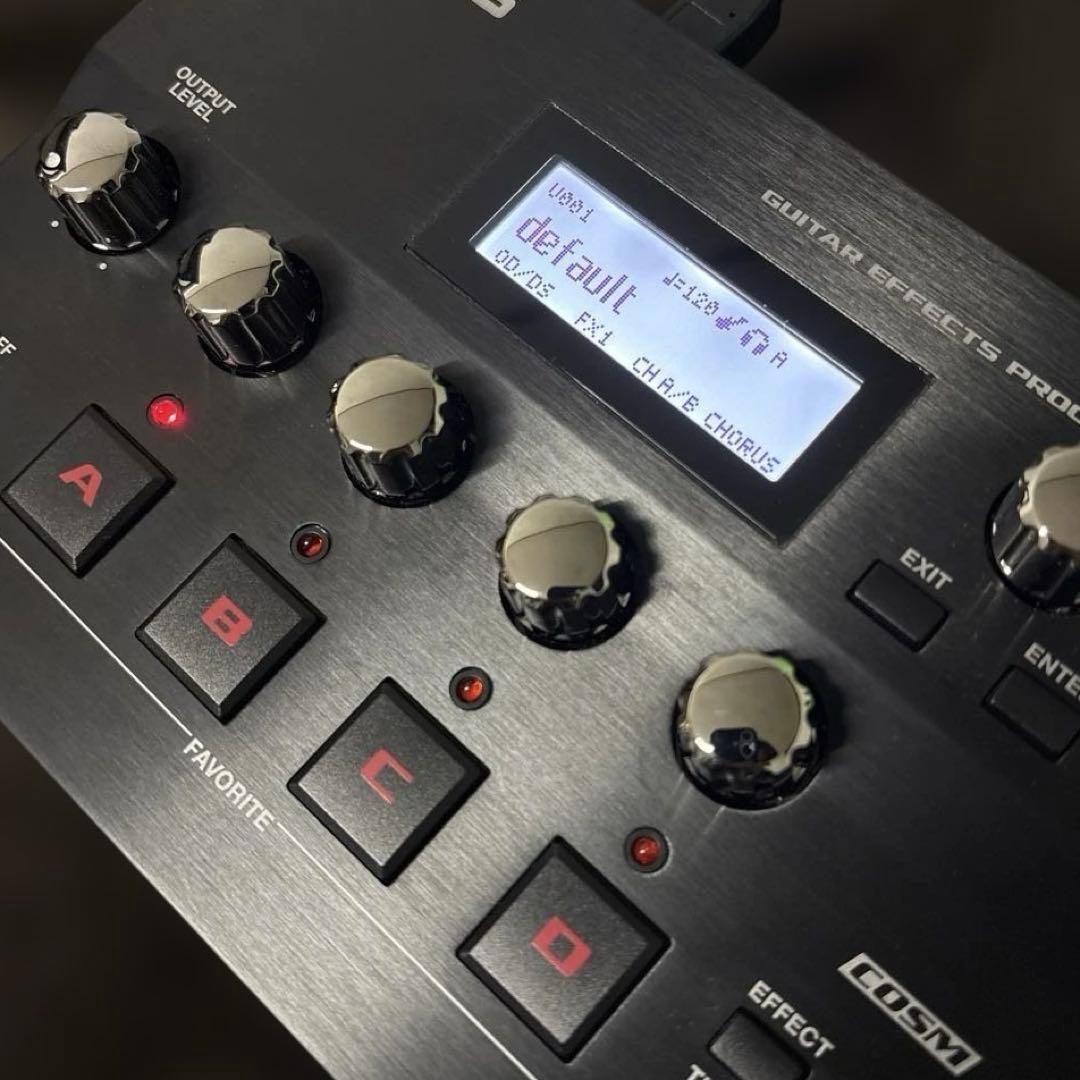 BOSS GT001 ギターマルチエフェクター