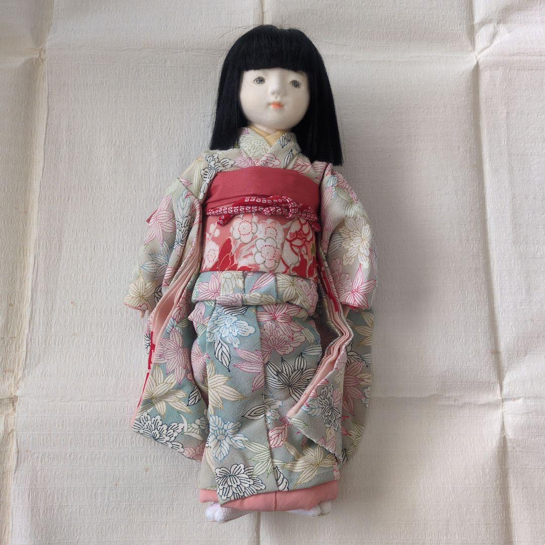 創作人形