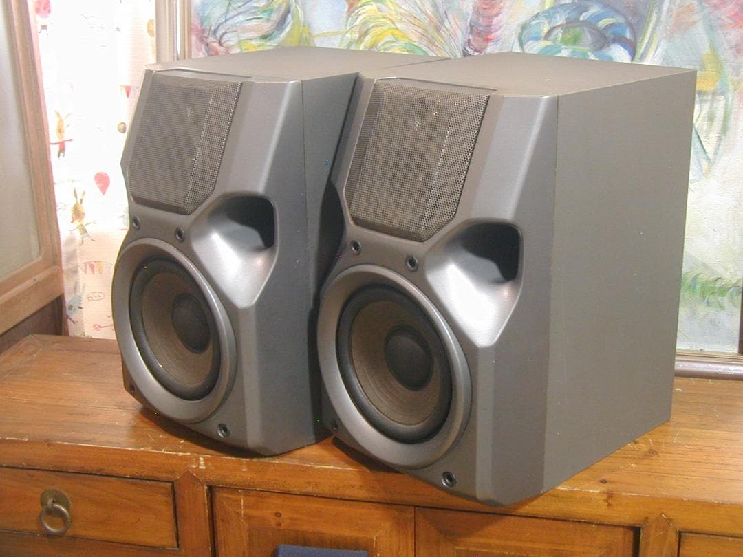 《パワフルな音》★SONY　スピーカー SS-MD5 ペアです。3-ＷＡＹ★