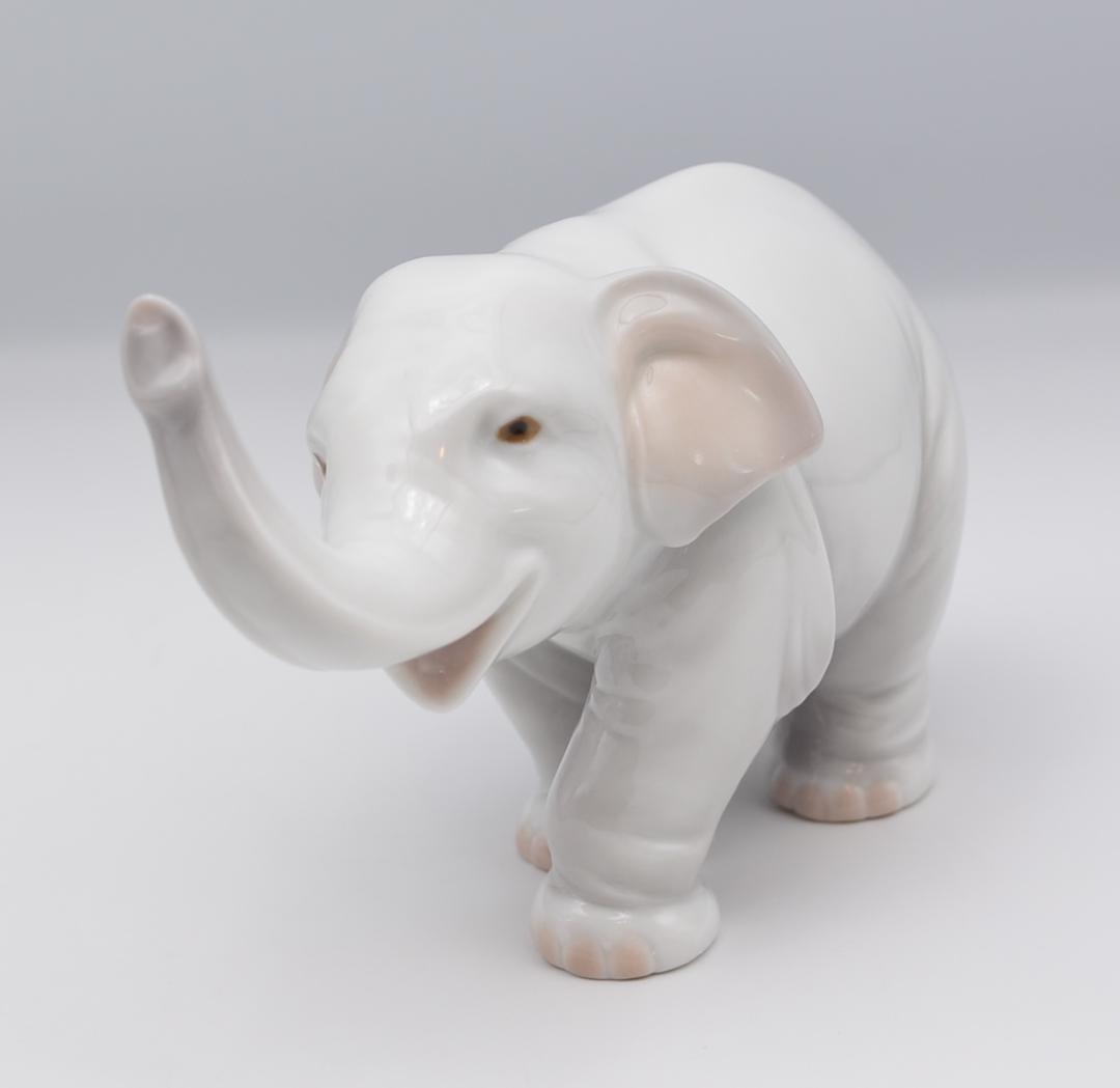 幸運の象　＃8036／8393　２体セット　★リヤドロ　スペイン　ポーセリン