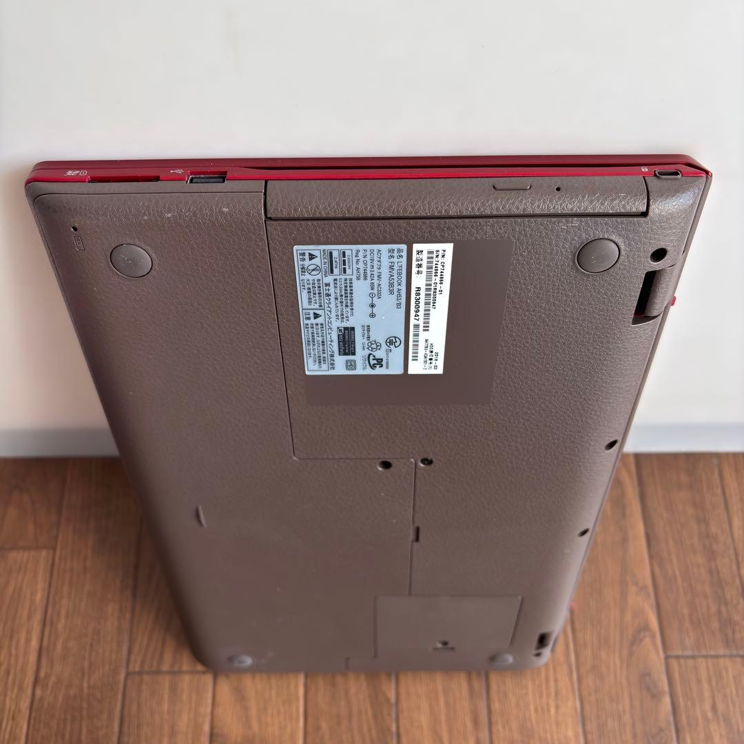 富士通 LIFEBOOK AH53/B3 Core i7 第8世代 15.6型