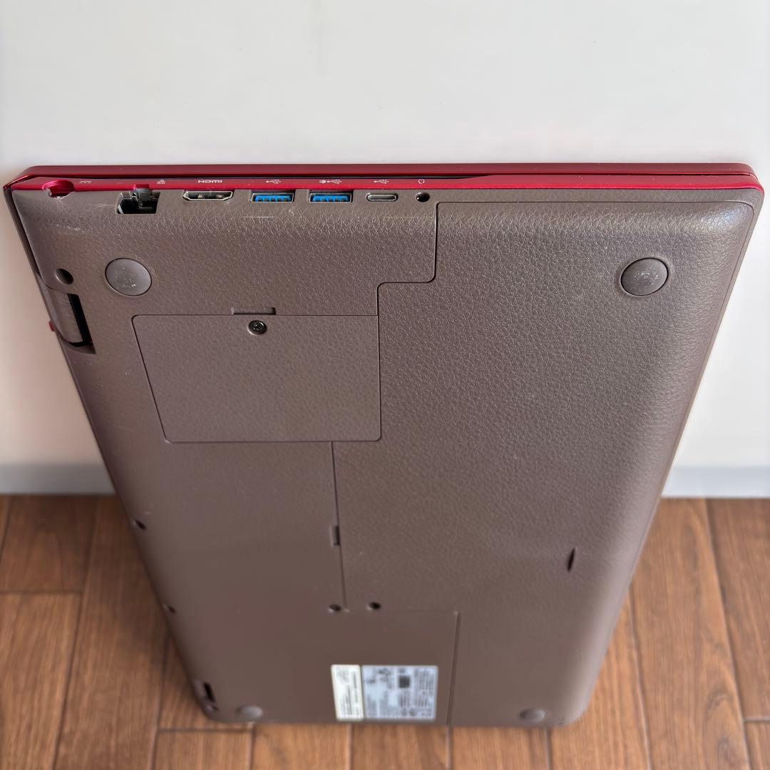 富士通 LIFEBOOK AH53/B3 Core i7 第8世代 15.6型