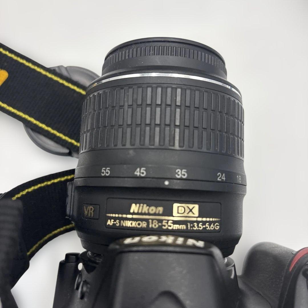 美品　Nikon D3200 デジタル一眼レフカメラ