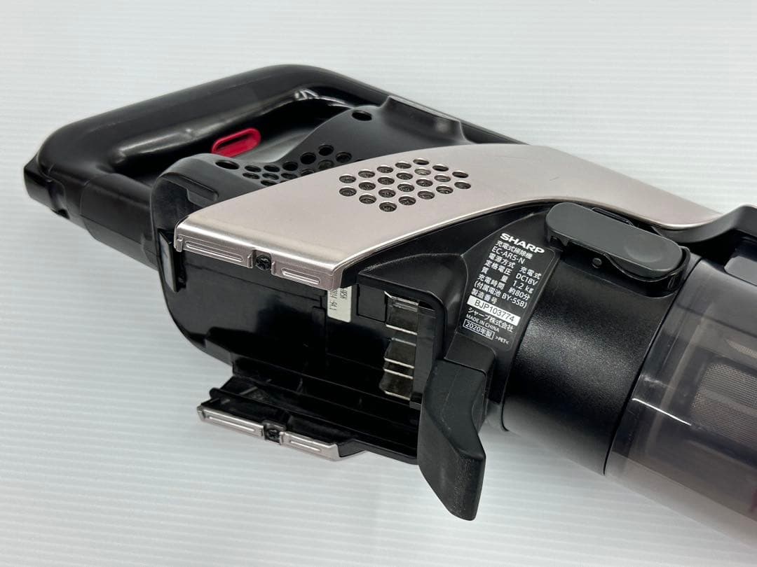 2020年製　動作保証品　掃除機　シャープ　EC-AR5-N 本体　ダスト付き