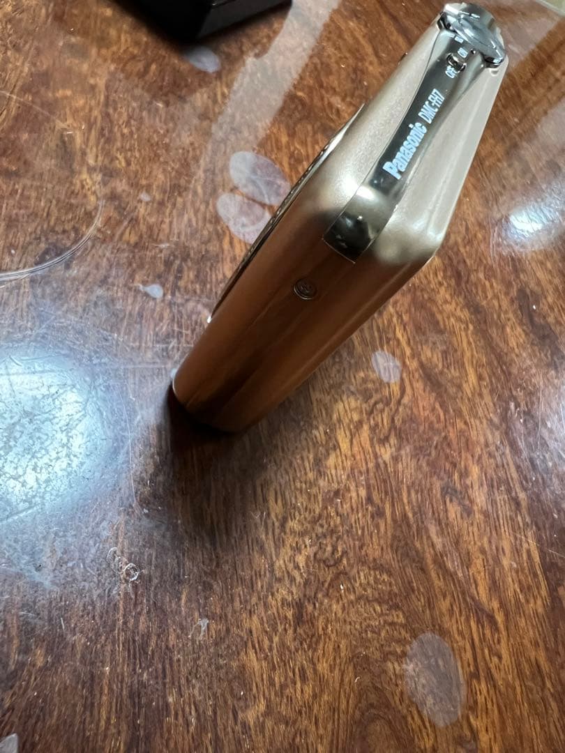 【美品】PanasonicLUMIXDMC-FH7ゴールドデジタルカメラ中古稼働
