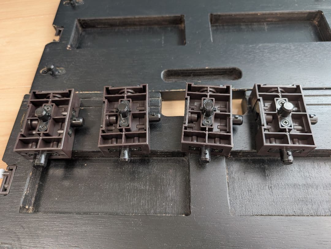 ピアノ　吉澤　アシストスツール　Assist Stool 黒