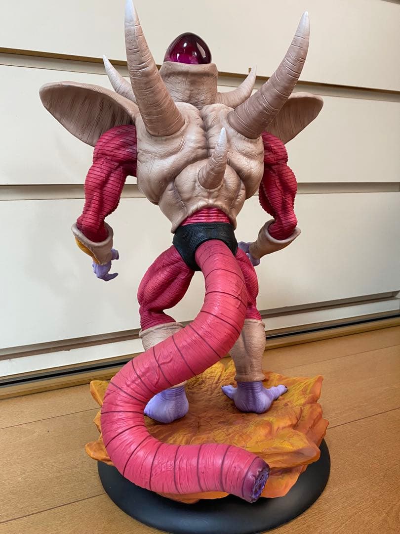 ドラゴンボール フリーザ ガレージキット ホワイトホール フィギュア