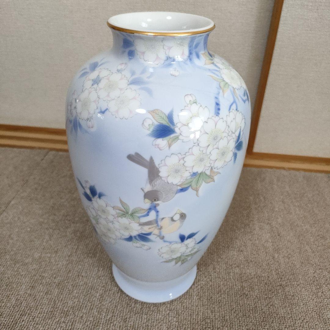 深川製磁　官窯染付　花鳥紋花瓶　花瓶　フラワーベース　骨董品　宮内庁御用達