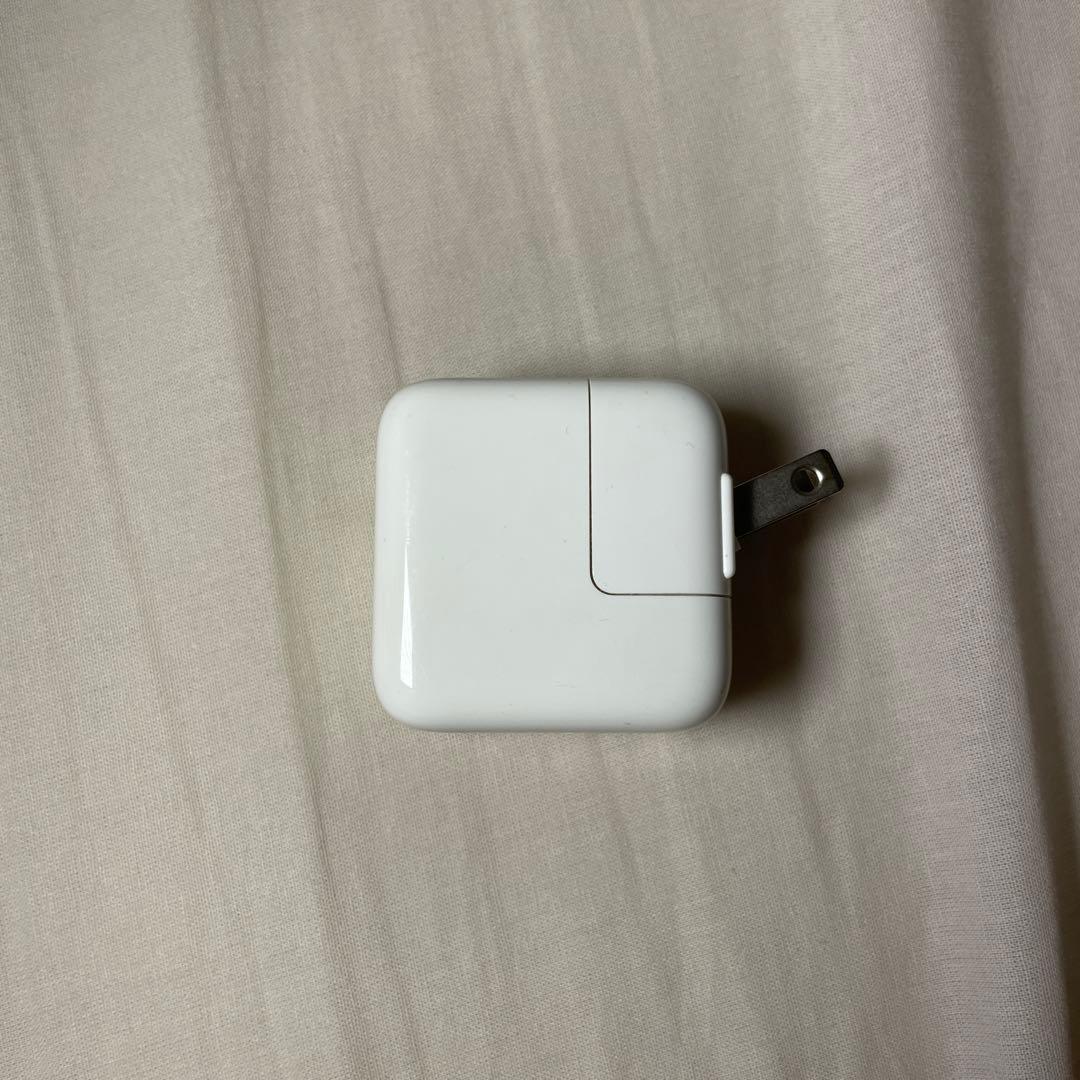Apple iPad 9.7インチ 32GBシルバー