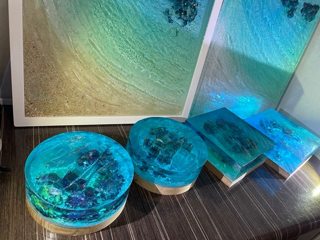 UMIKA技法 海を閉じ込めた立体オーシャンレジンアート海を覗くような珊瑚礁