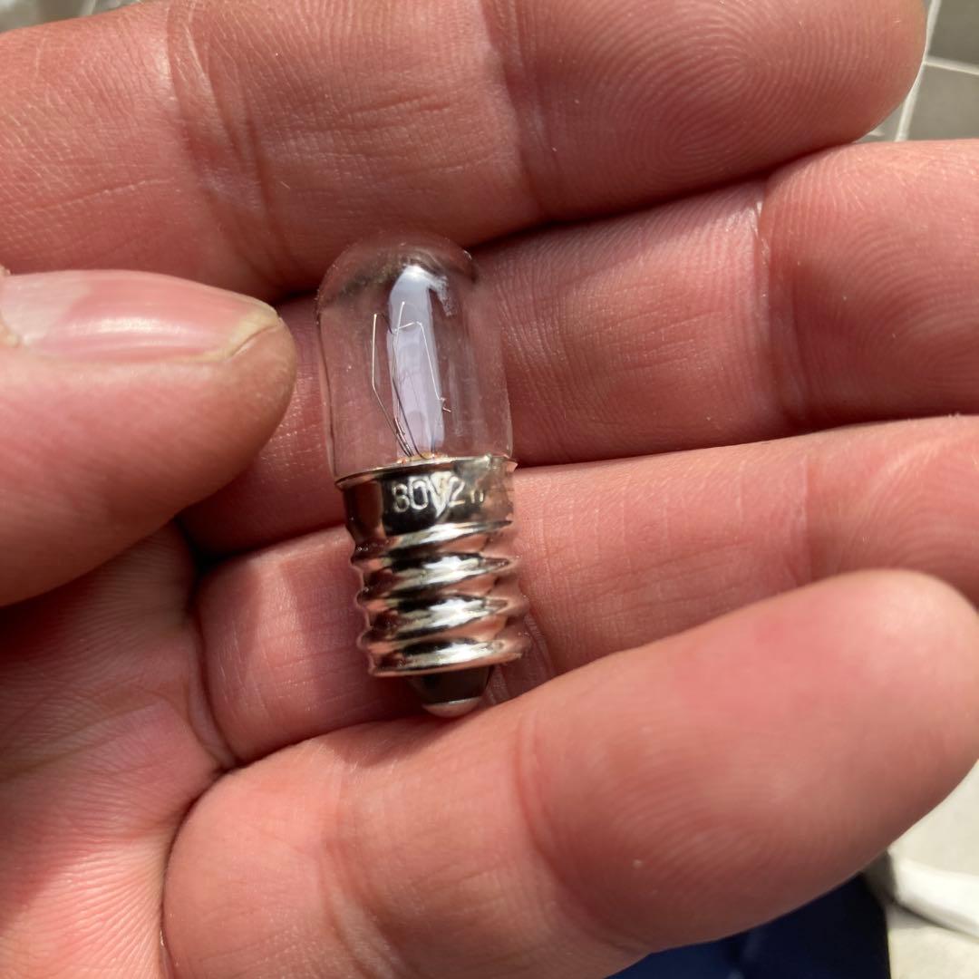 パネル球　30V2w