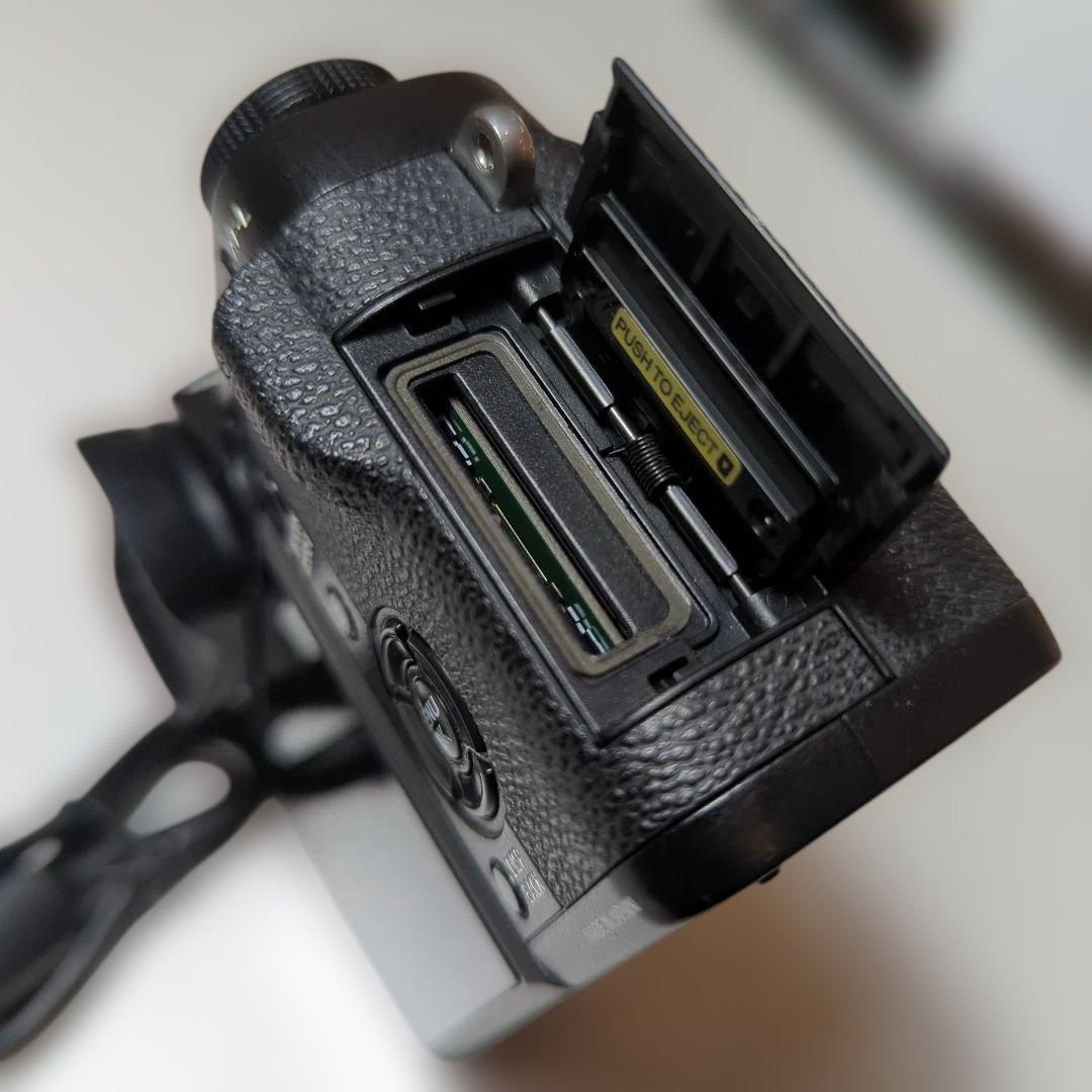 Fujifilm X-T1 ミラーレスカメラ 本体