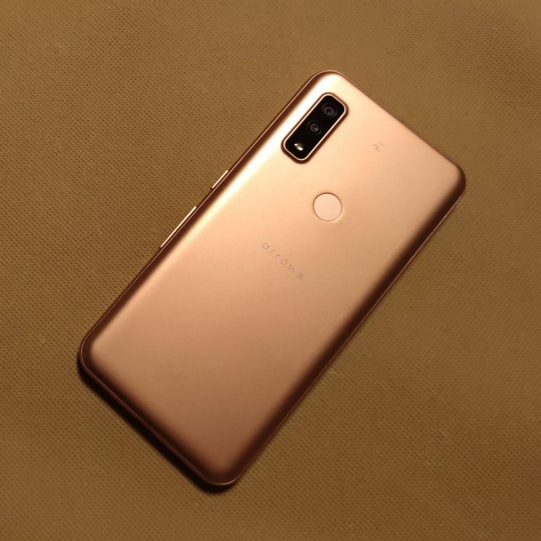 スマートフォン本体 au arrows We FCG01 4/64GB