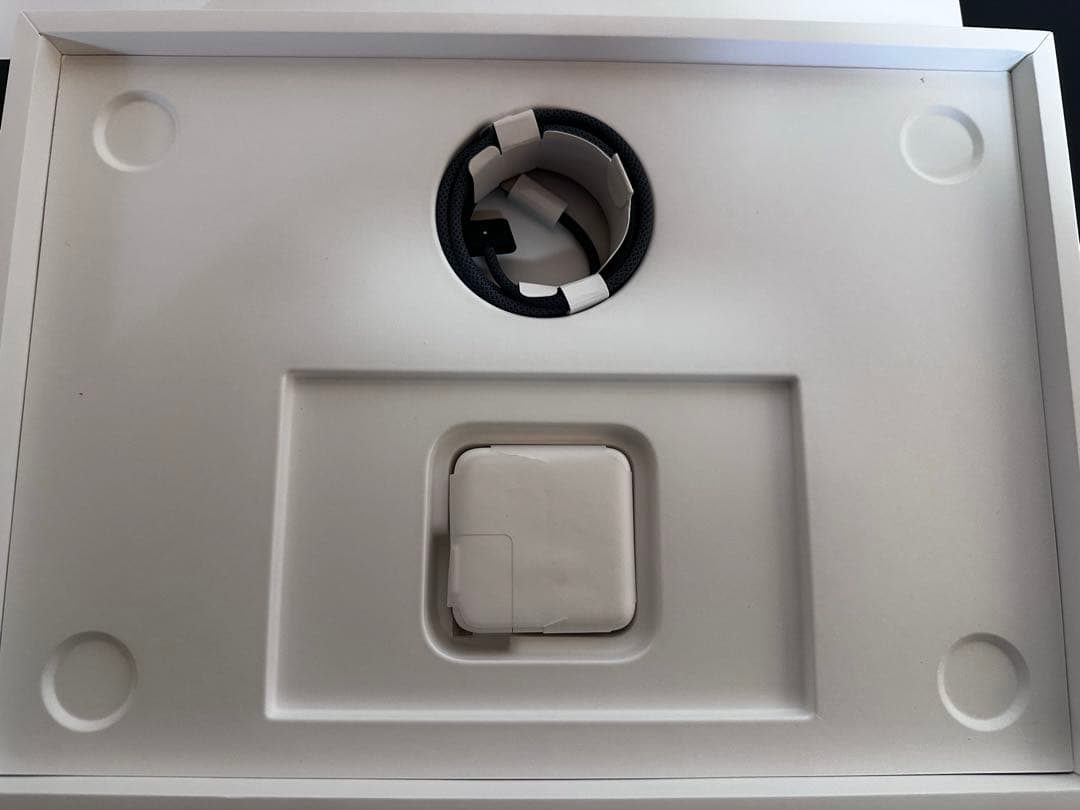 M3 MacBook Air 16GB 256GB ミッドナイト