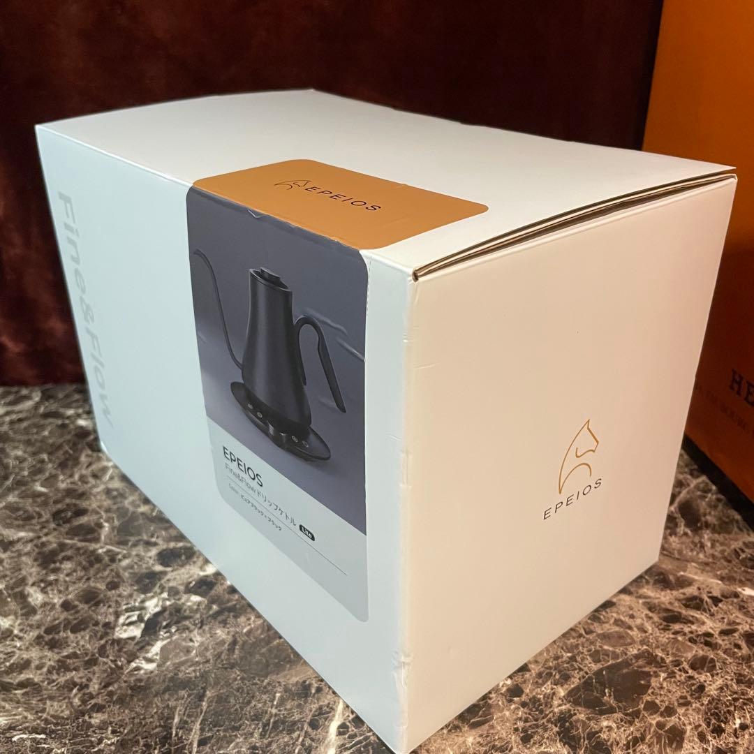 Epeios（エペイオス）電気ケトル 0.9L｜1℃単位で温度調整高性能ケトル