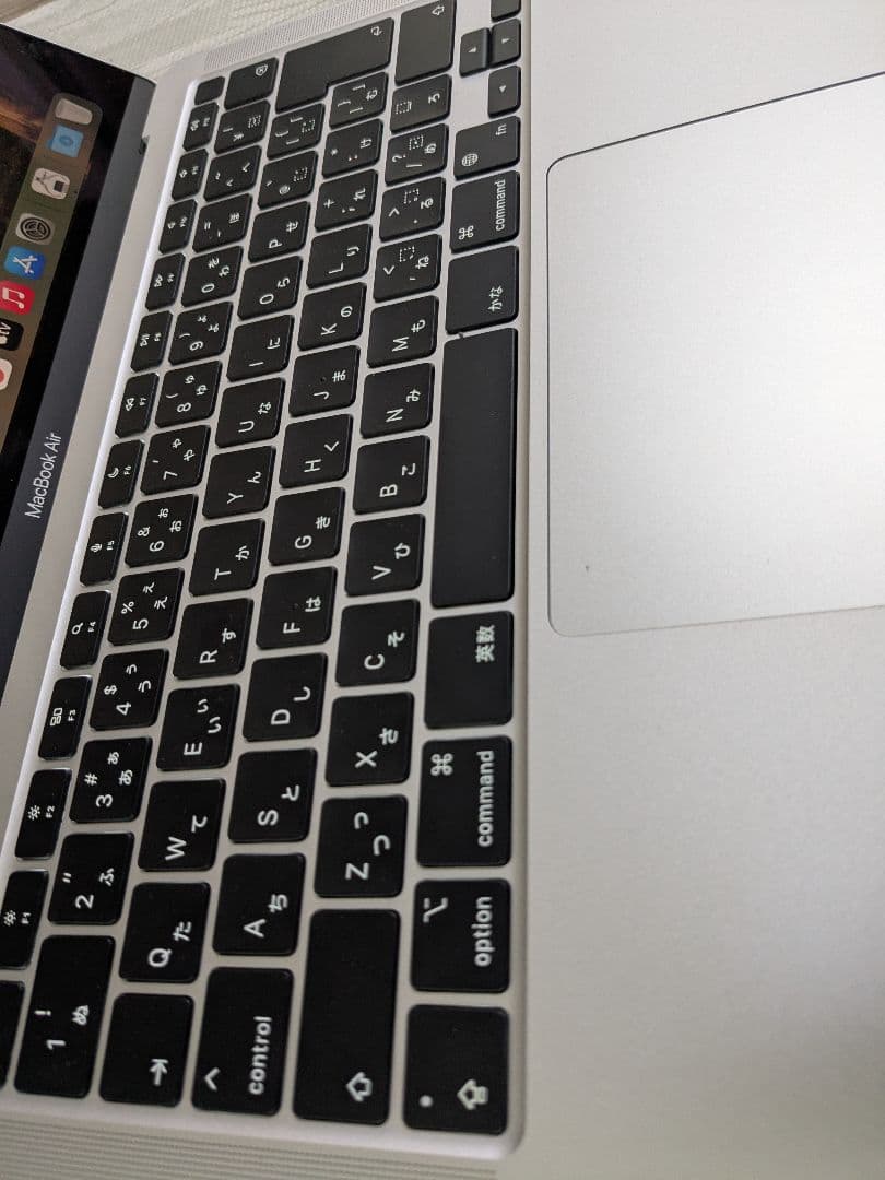 D*F様 美品 MacBookAir OS:sequoia シルバー 13インチ