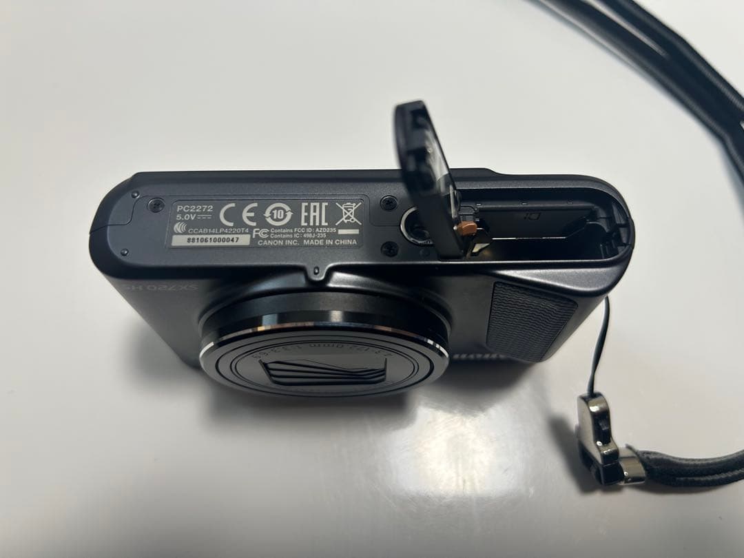 美品　Canon PowerShot SX720 HS デジカメ　ブラック