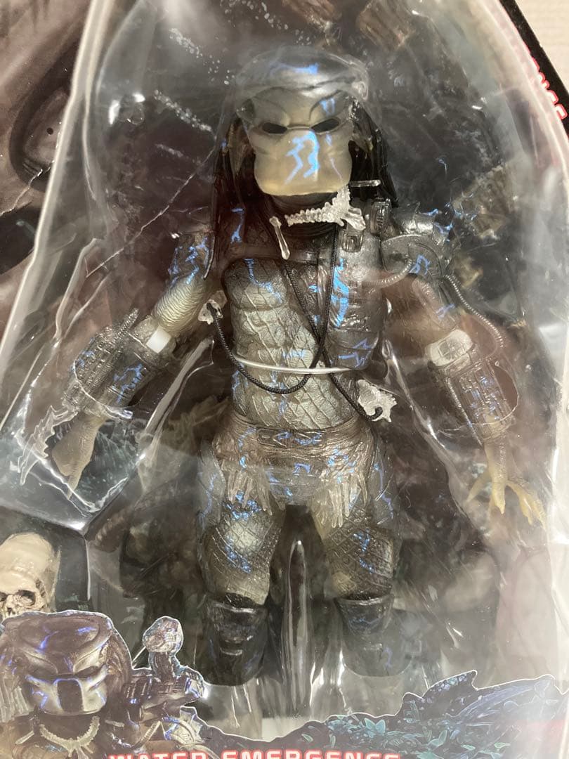 ネカ　NECA ウォーター エマージェンス ジャングルハンター　プレデター