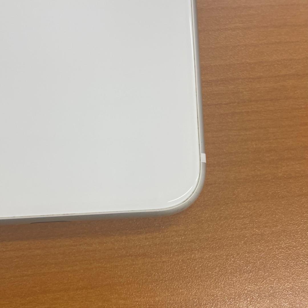 I*d様 動作確認済み iPhone SE 第2世代 128GB ID:M671