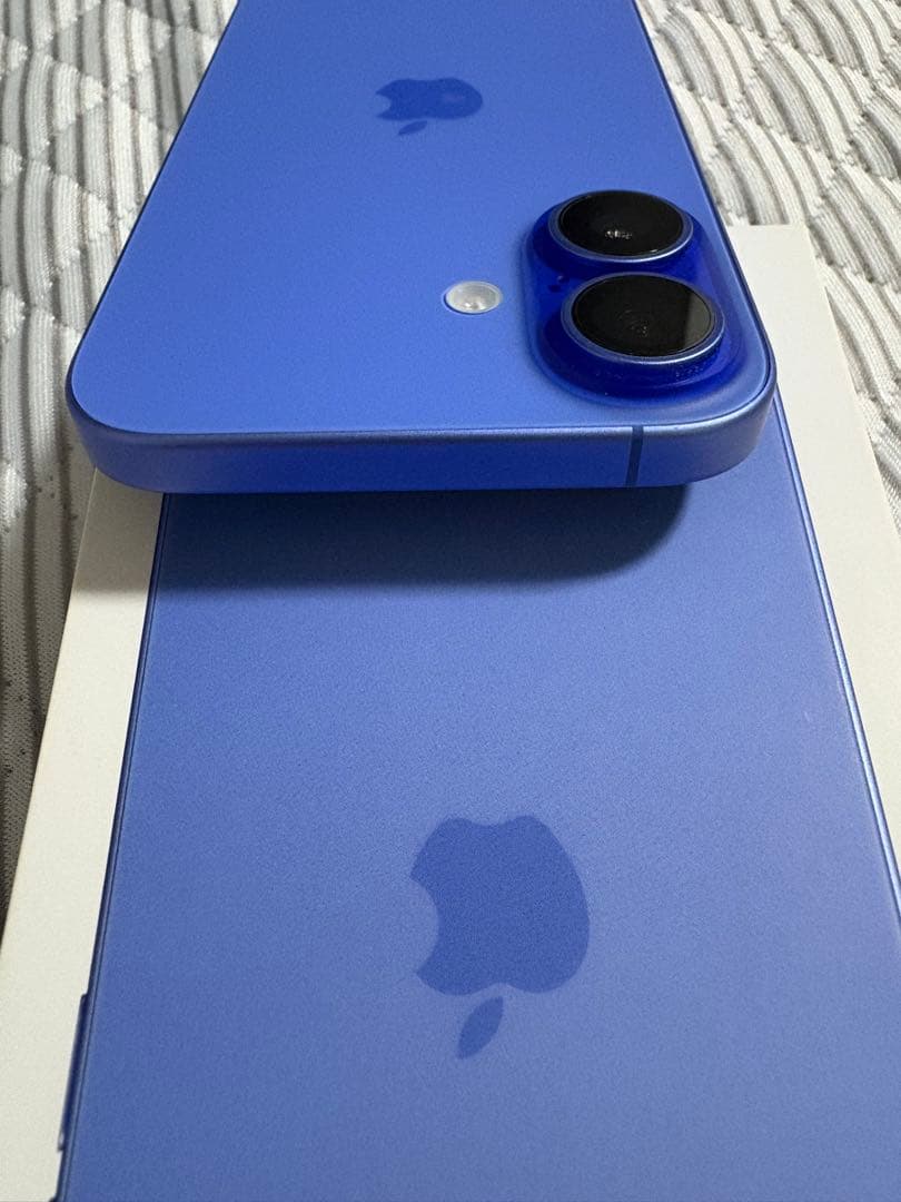 【SIMフリー】iPhone16 256GB ウルトラマリン