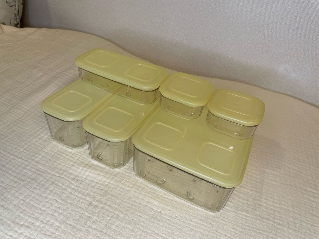 新品未使用タッパーウェア クリアメイト ９個セット 食品保存容器