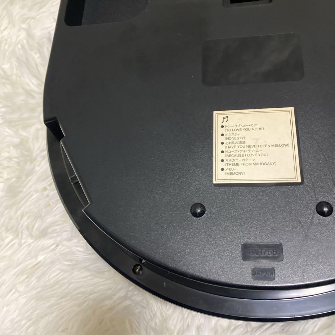 美品✨️RHYTHM カラクリ時計　スモールワールド　クオラム　4MH758