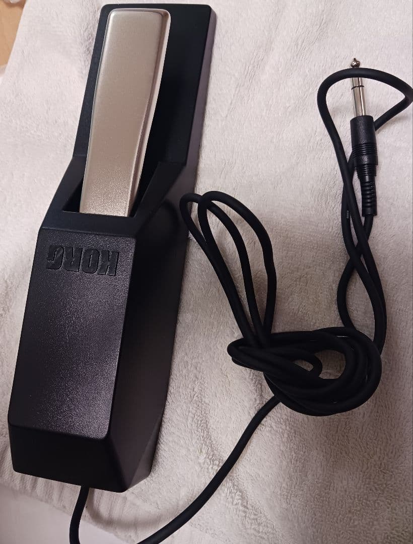 うつぎ★KORG KROSS2★61鍵★黒★純正ケース&ダンパーペダル付