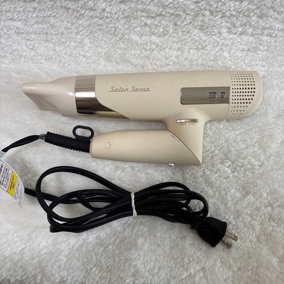 【美品】値下げしました。Salon Sense ヘアドライヤー ホワイト