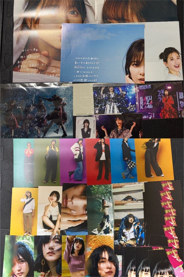 【3月限定出品】 櫻坂46　グッズまとめ　サイン数点あり