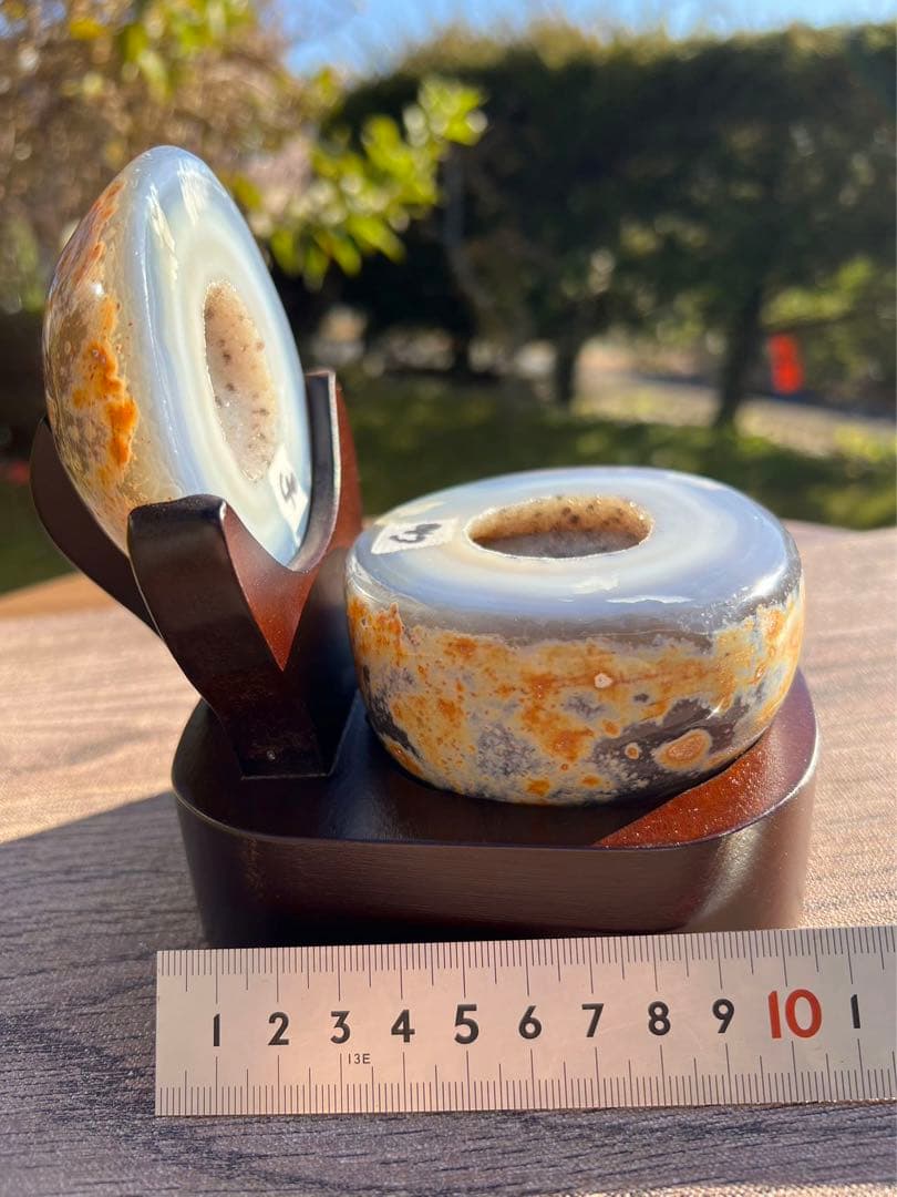 C10トレジャーメノウ 台付き 瑪瑙 風水 聚宝盆アゲート